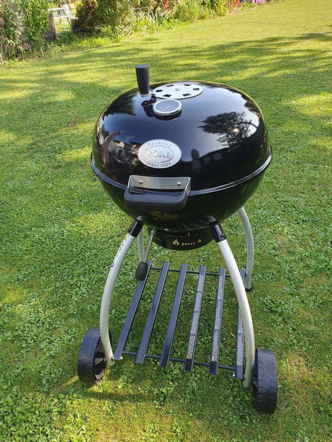 Rösle Holzkohle Kugelgrill No 1 Sport F50 RÖSLE No1 Sport F50 Holzkohle-Kugelgrill - EdelKüche