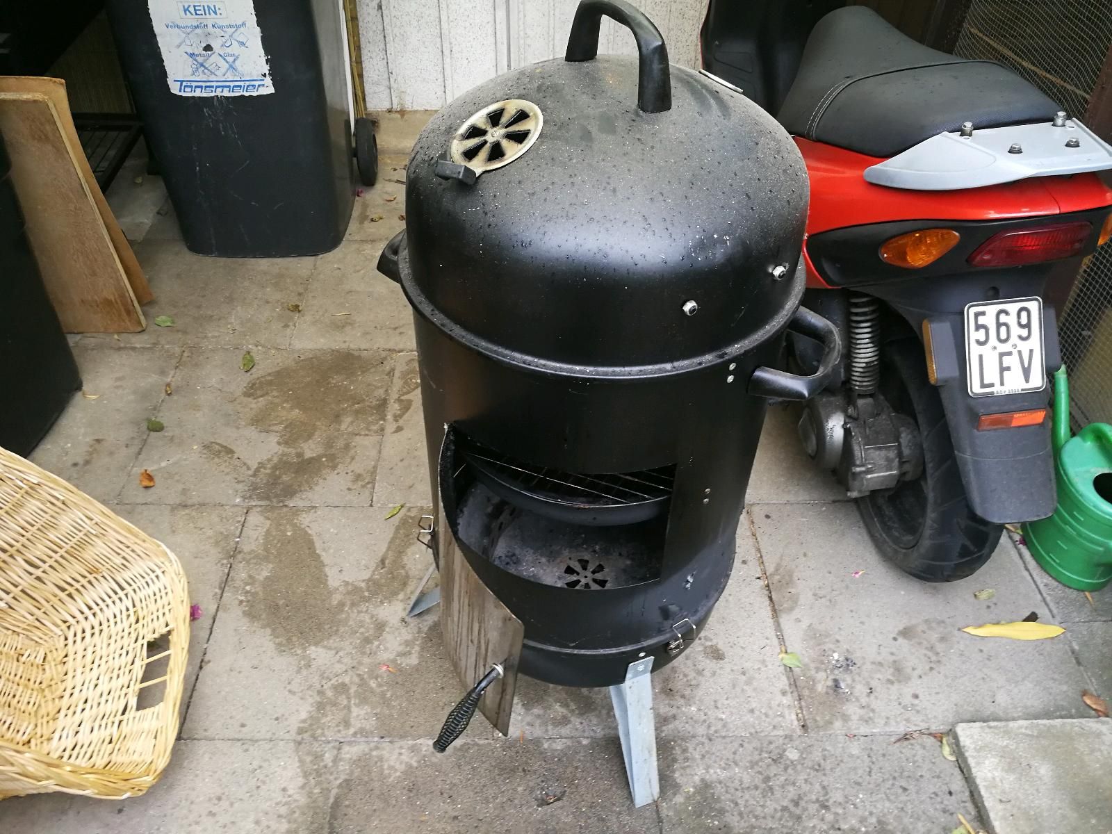 BBQ-Toro Räuchertonne Hickory Test