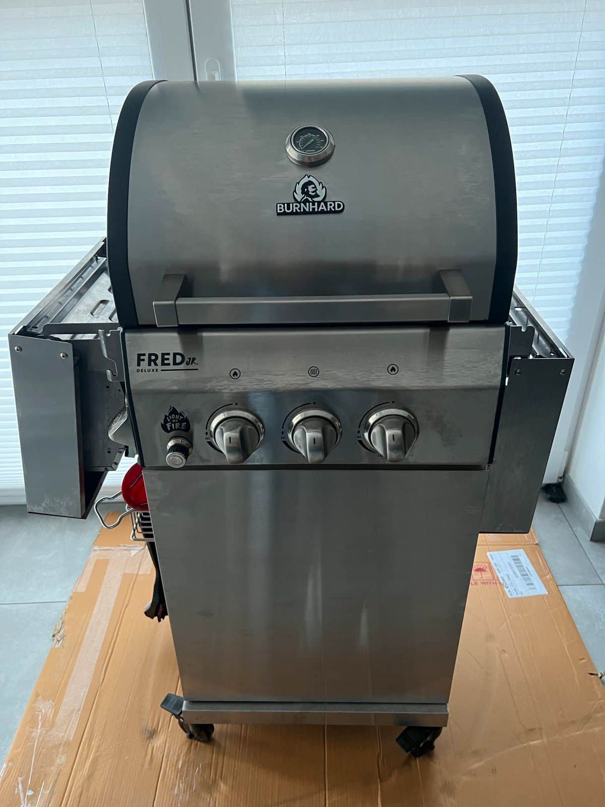 BURNHARD FRED Jr Deluxe Gasgrill