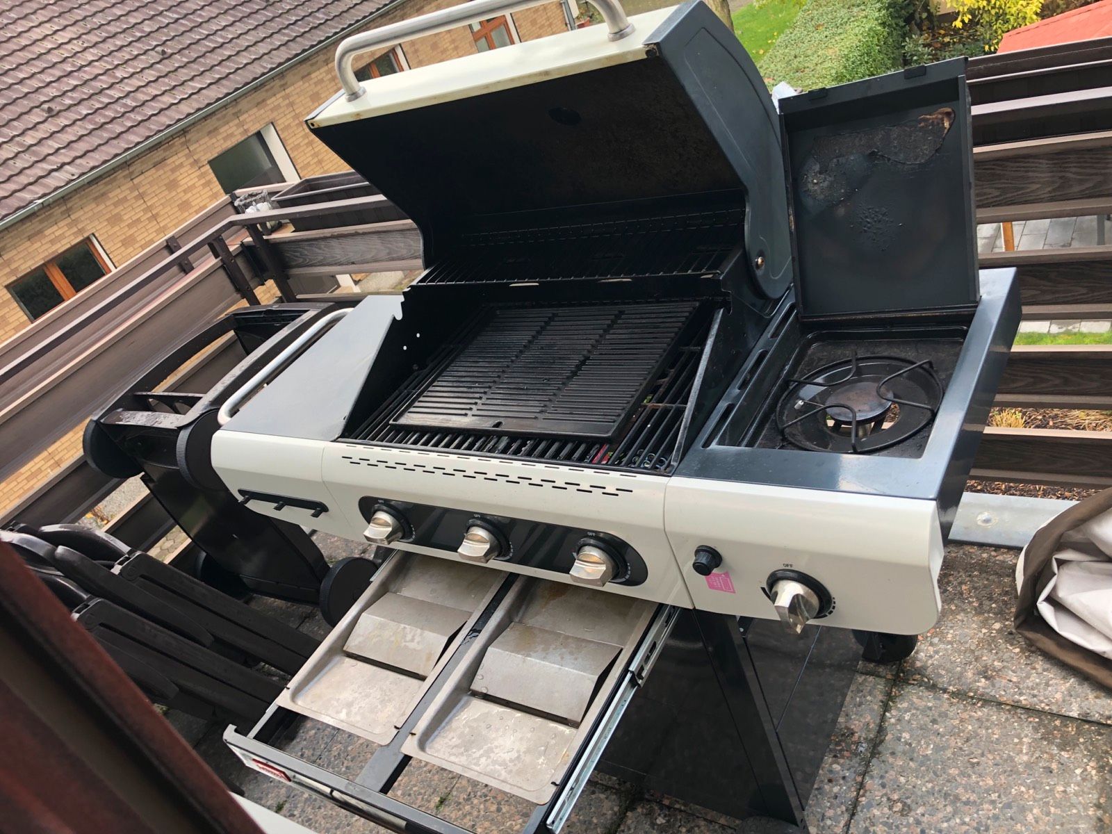 Barbecook Siesta 310 Gasgrillwagen Test