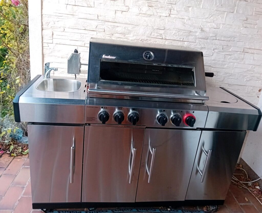 Enders Kansas Pro 4 Sik Turbo Aldi Enders Kansas Pro 4 SIK Profi Turbo Gasgrill - EdelKüche