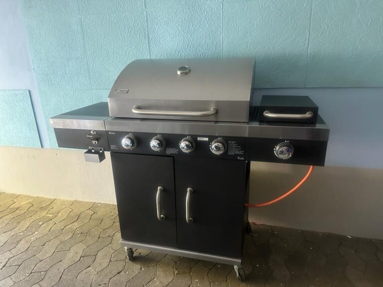 Grillmeister Gasgrill 4 Plus 1 Brenner GRILLMEISTER Gasgrill 4plus1 Brenner 19.7 kW - EdelKüche