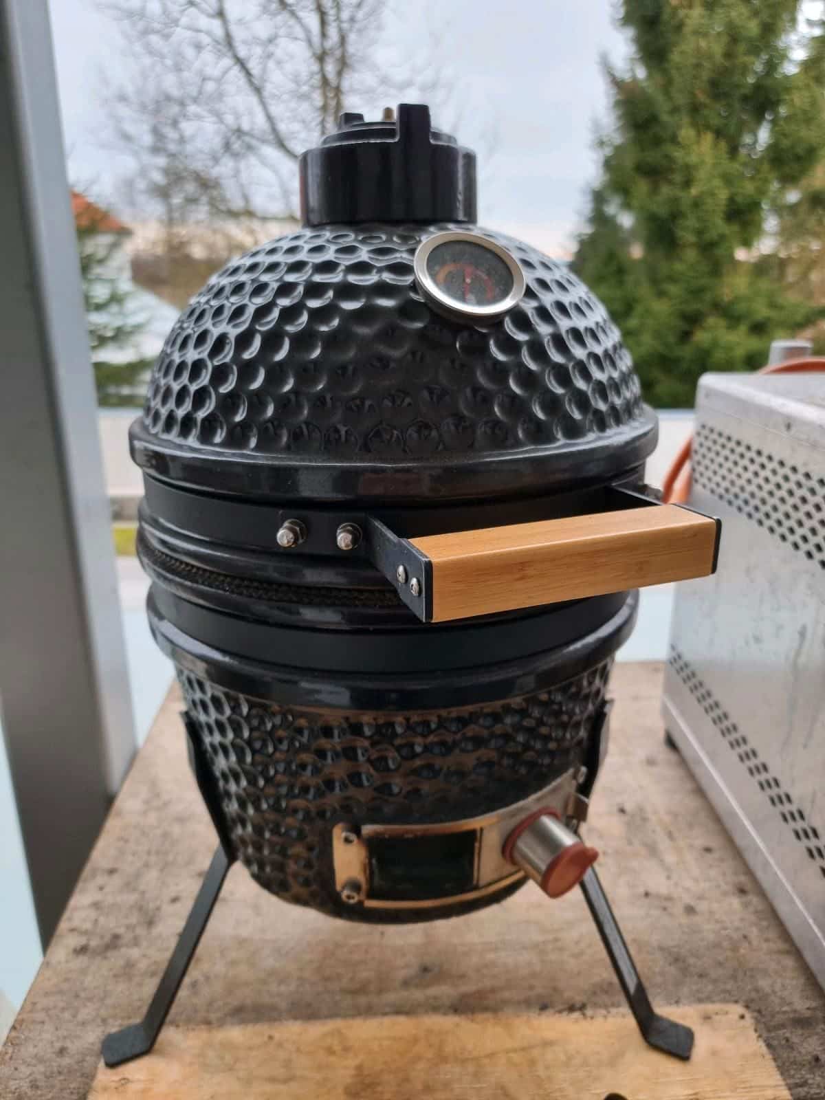 MEATEOR Mini-Kamado-Grill