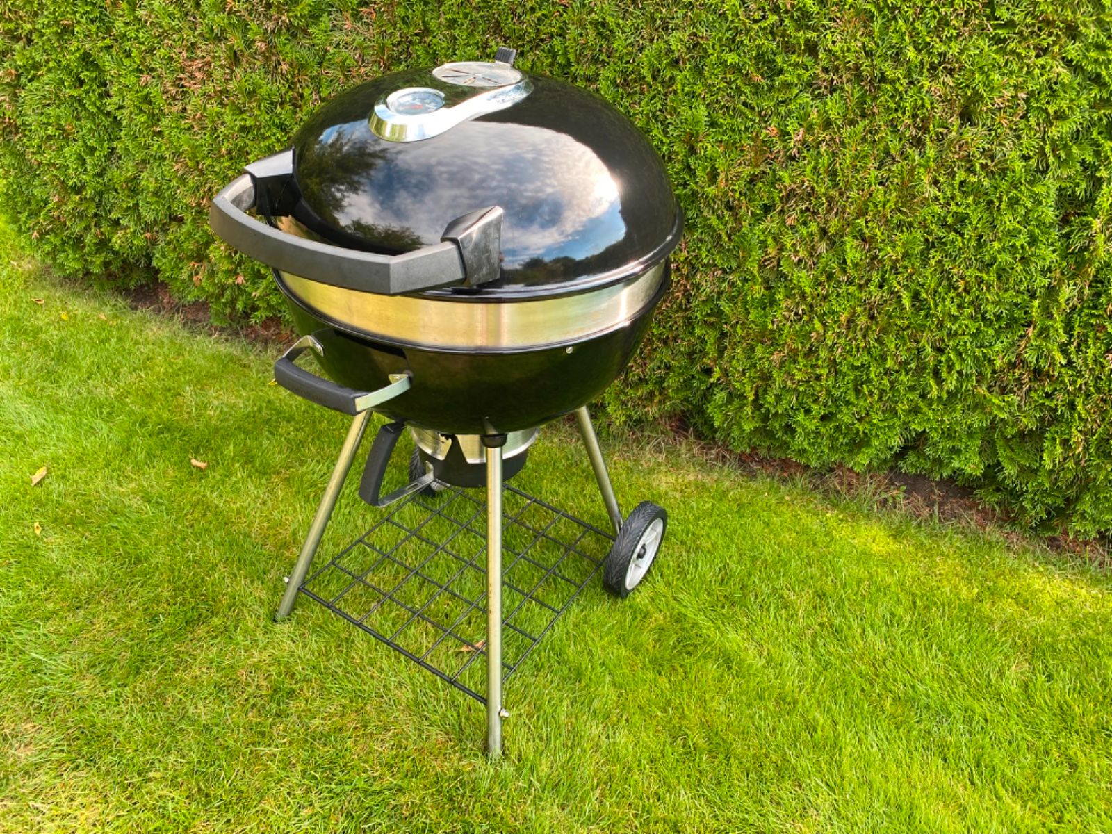 Napoleon NK22K-LEG-2 Holzkohlegrill