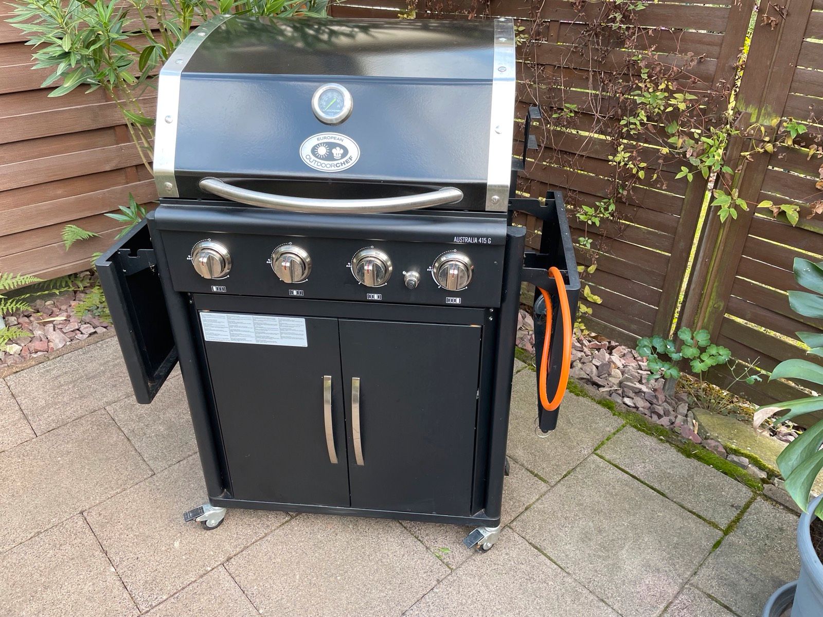 OUTDOORCHEF Australia 425 G Gartengrill