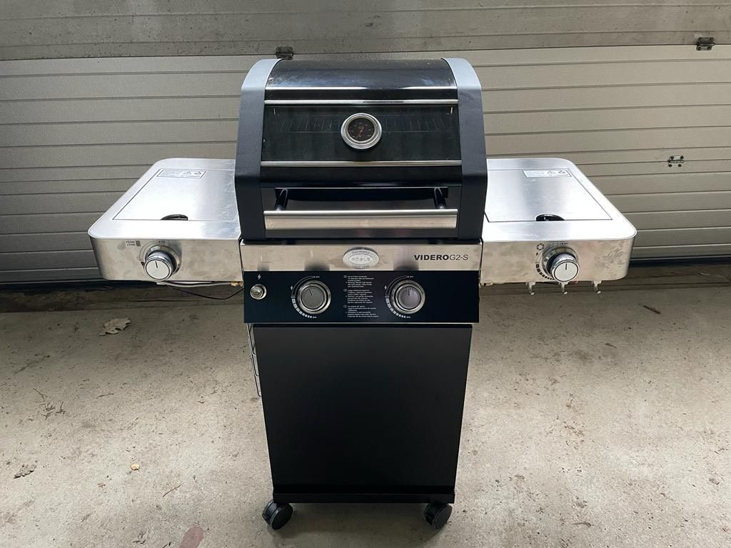 RÖSLE VIDERO G2 Gasgrill