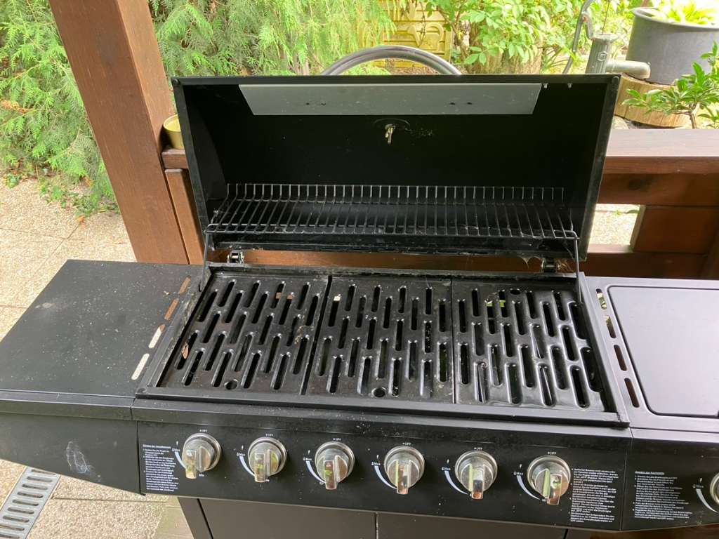 TAINO BASIC 6+1 Gasgrill Test