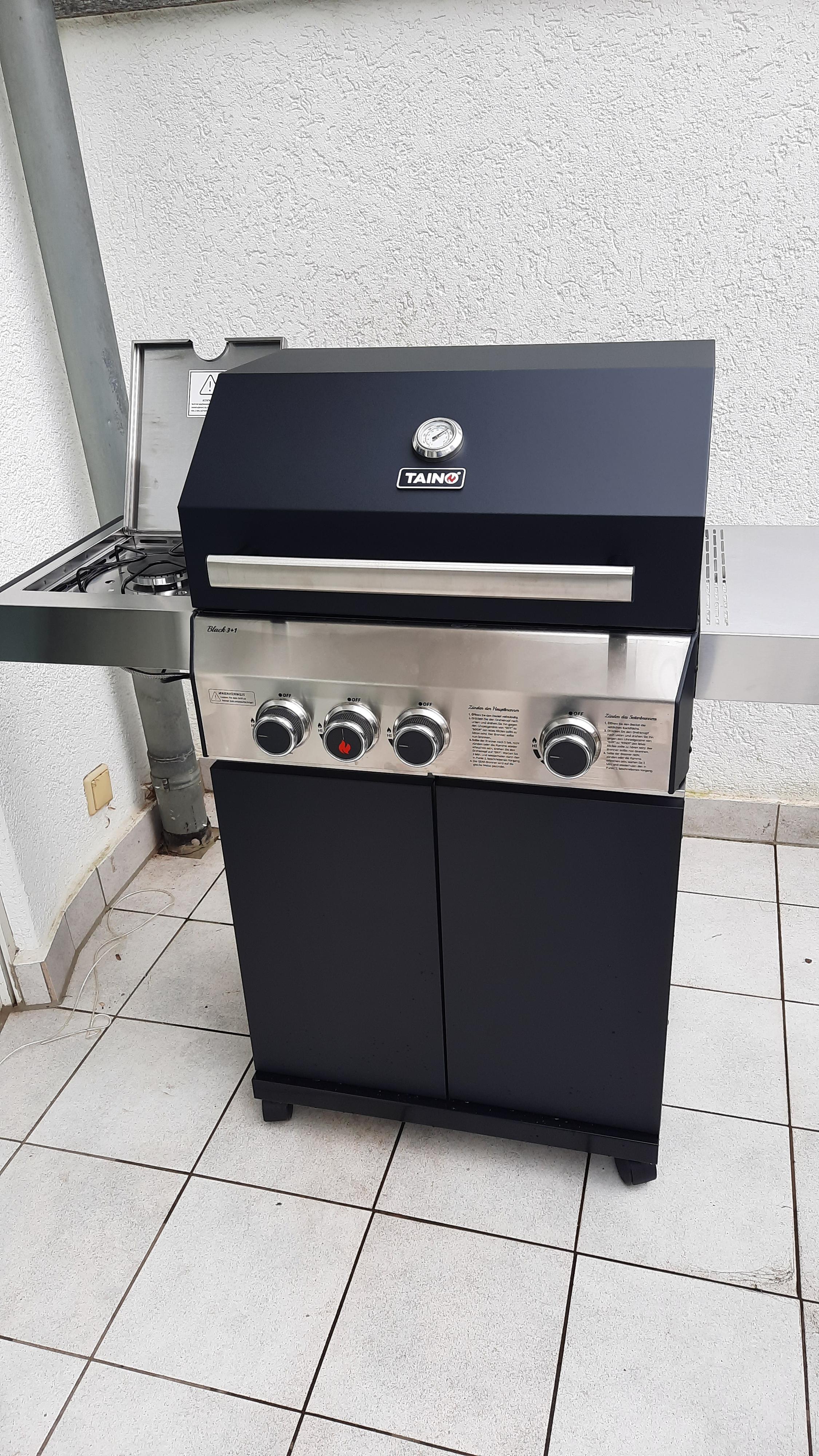 TAINO BLACK 3+1 Gasgrill