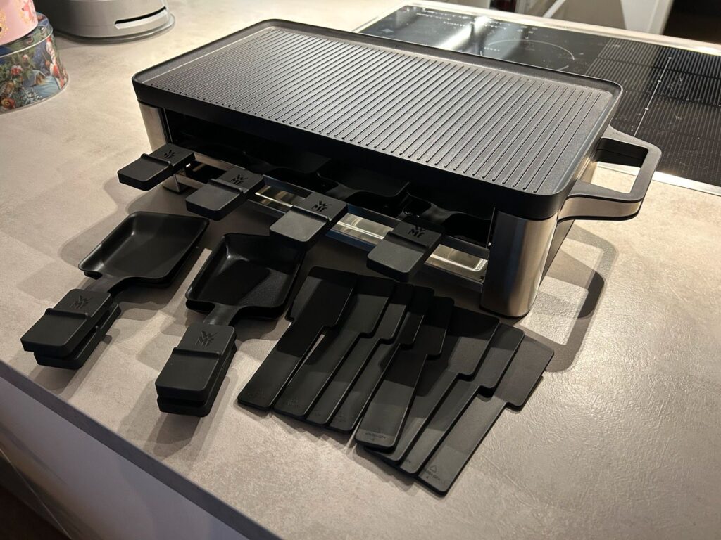 WMF Lono Raclette Grill (Neu (gemäss Beschreibung)) in Regensdorf für