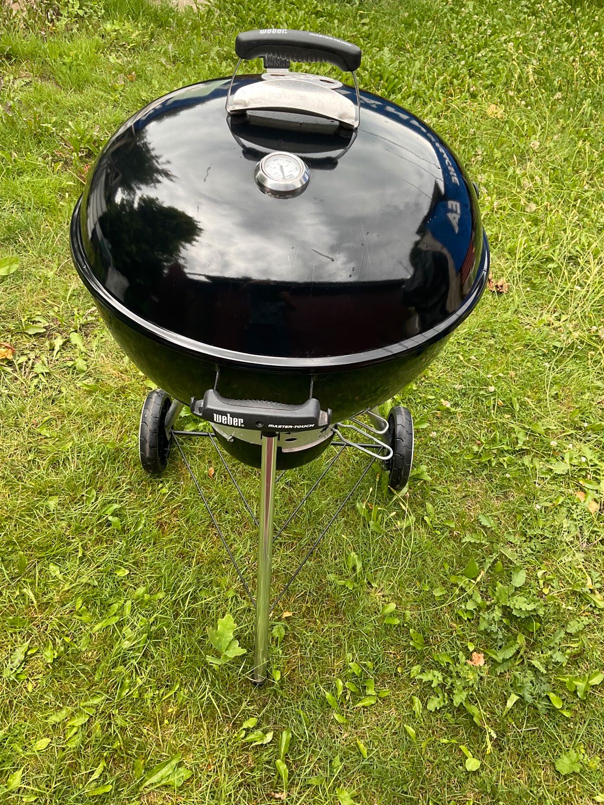 Weber Master Touch Holzkohlegrill
