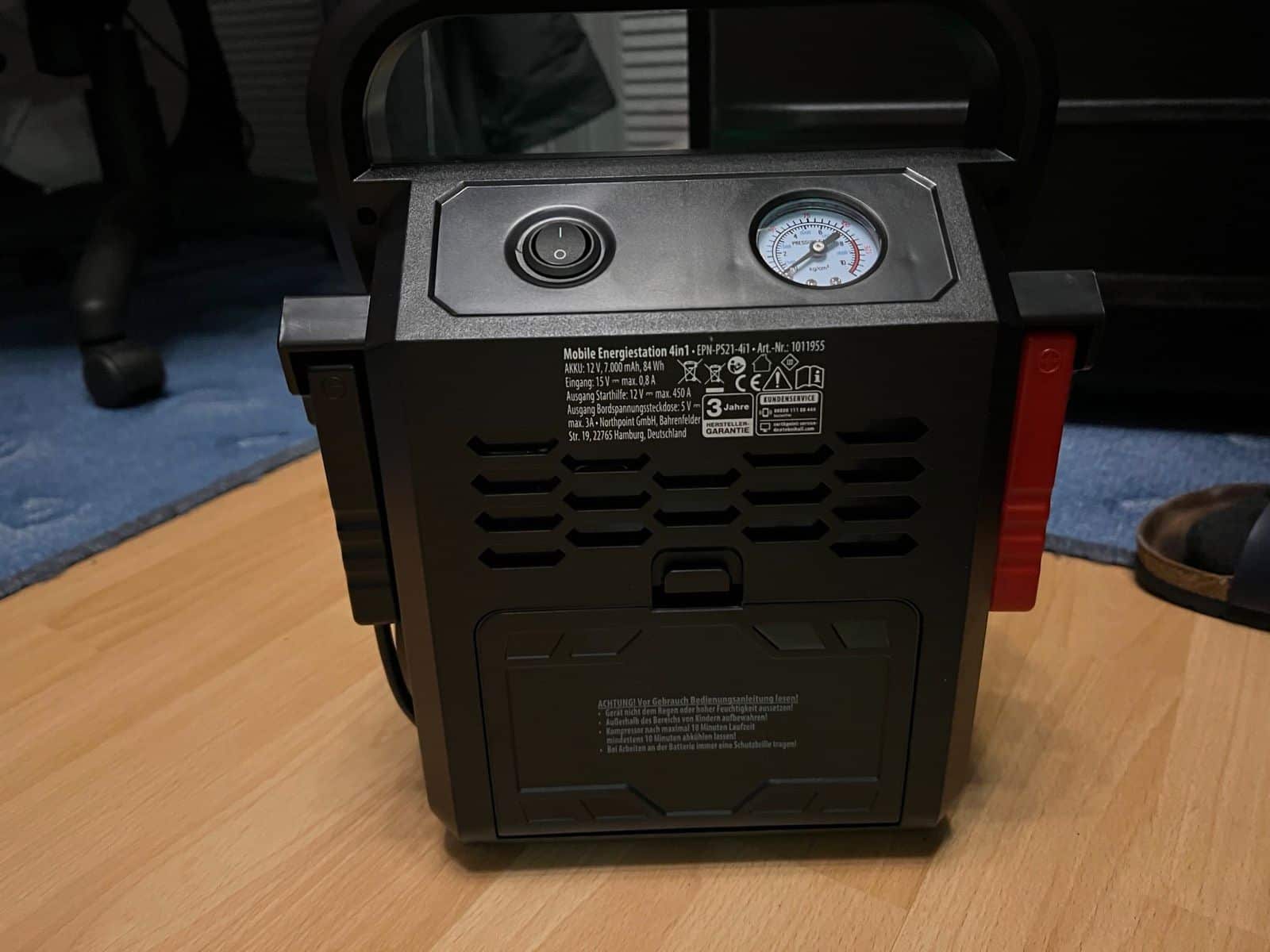 AUTO XS Mobile Energiestation mit Kompressor 12 V Qualität