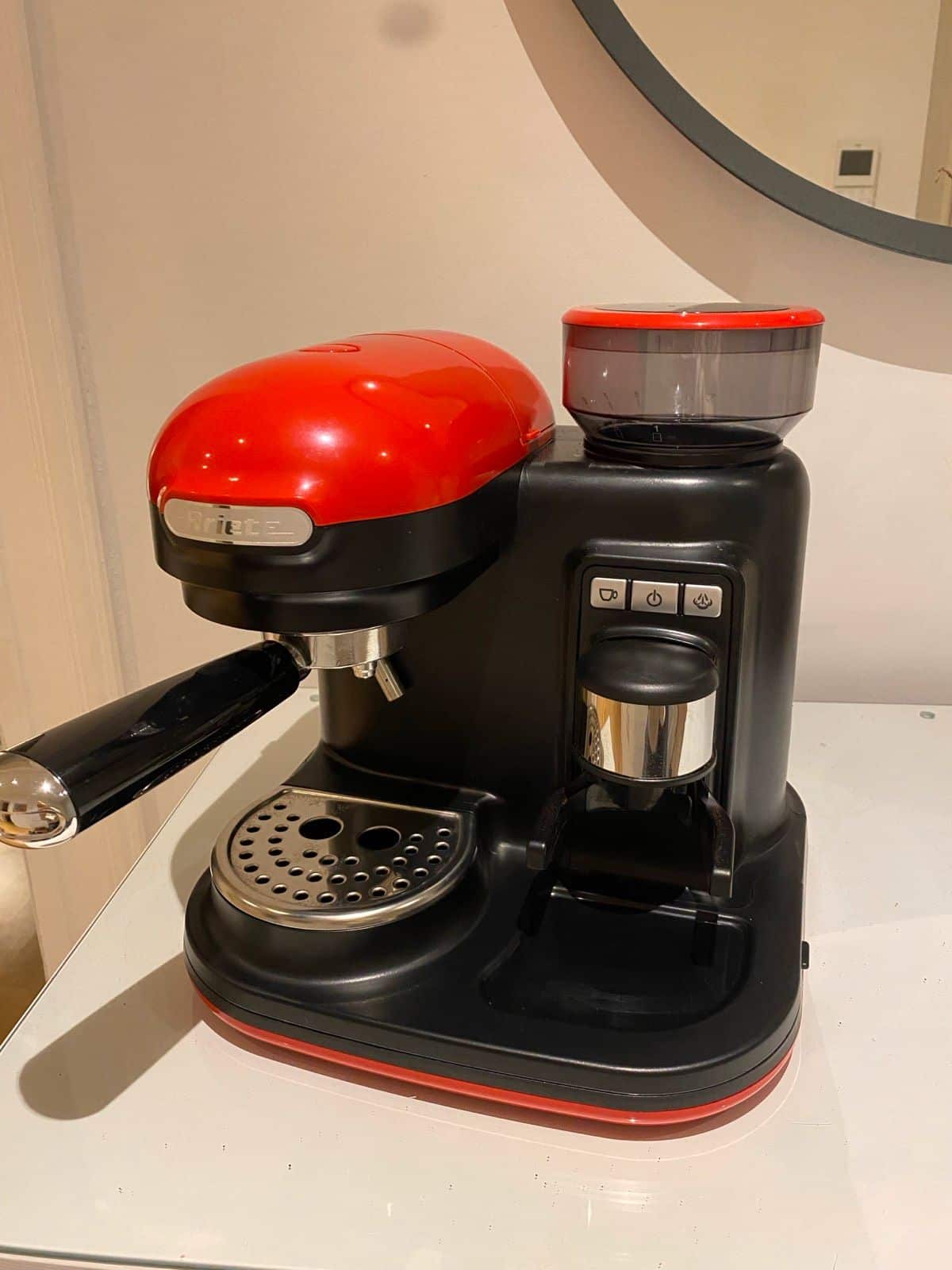 Ariete 1318 Espresso Moderna Kaffeemaschine mit Mahlwerk Test