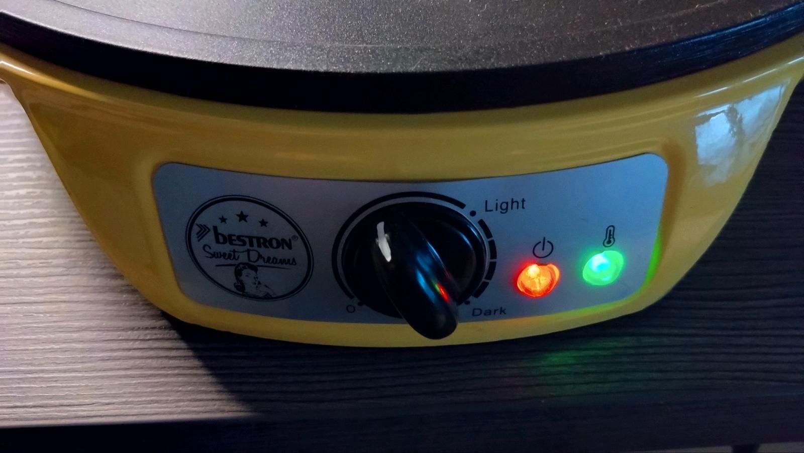 Bestron Waffeleisen Crepe-Maker Test