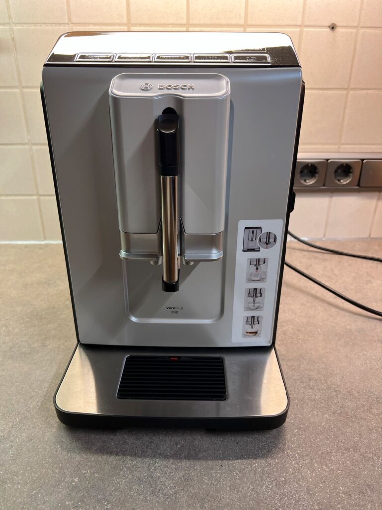 Bosch VeroCup 300 TIS30351DE Kaffeevollautomat - EdelKüche