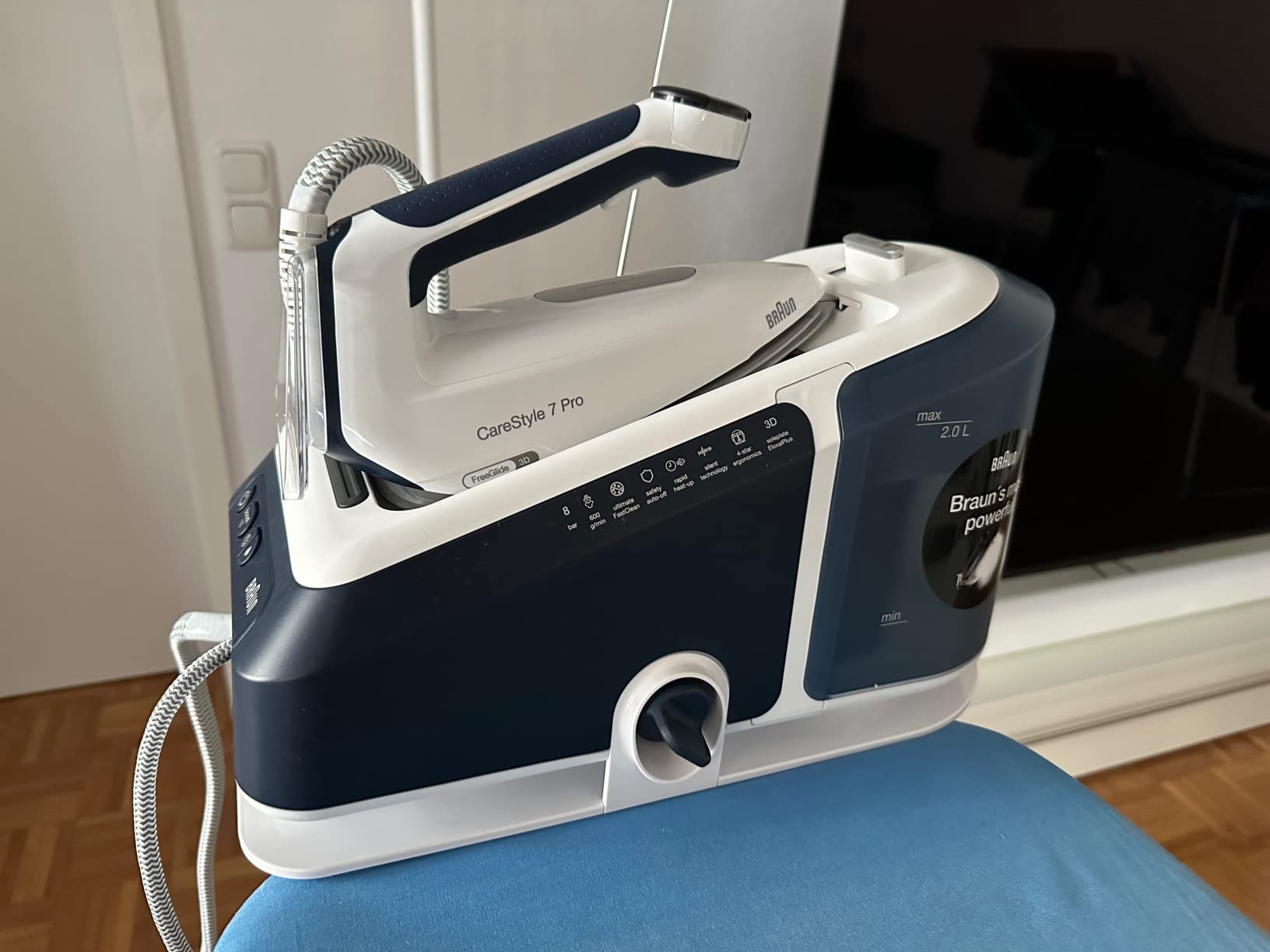 Braun CareStyle 7 Pro IS 7282 BL Dampfbügelstation Test