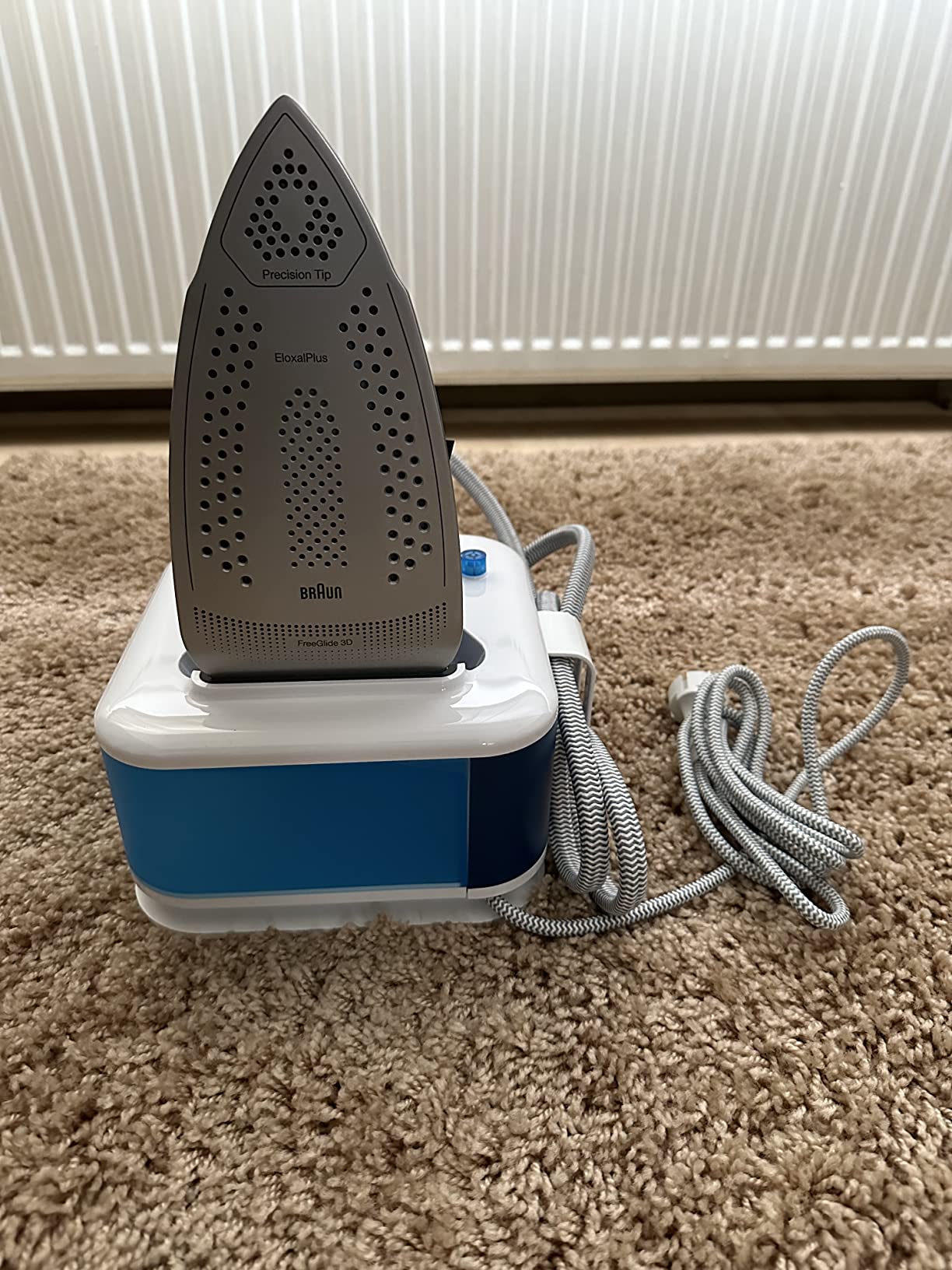 Braun CareStyle Compact Pro IS 2565 BL Dampfbügelstation Test