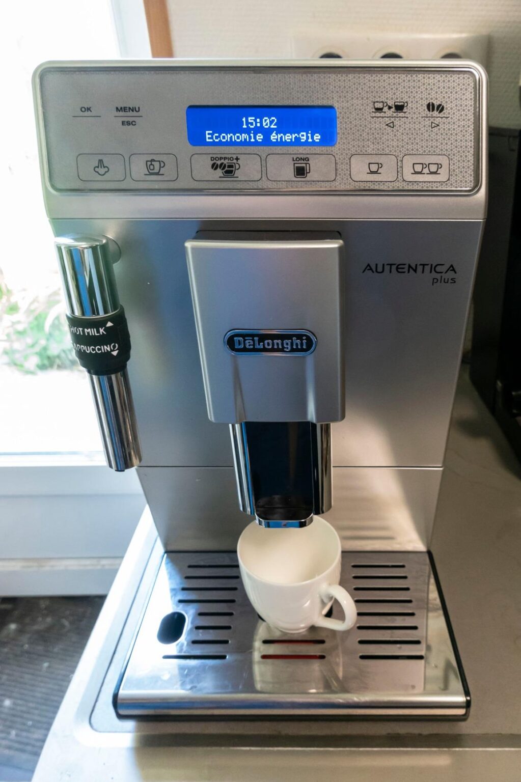 De'Longhi Autentica Plus ETAM 29.620.SB Kaffeevollautomat EdelKüche