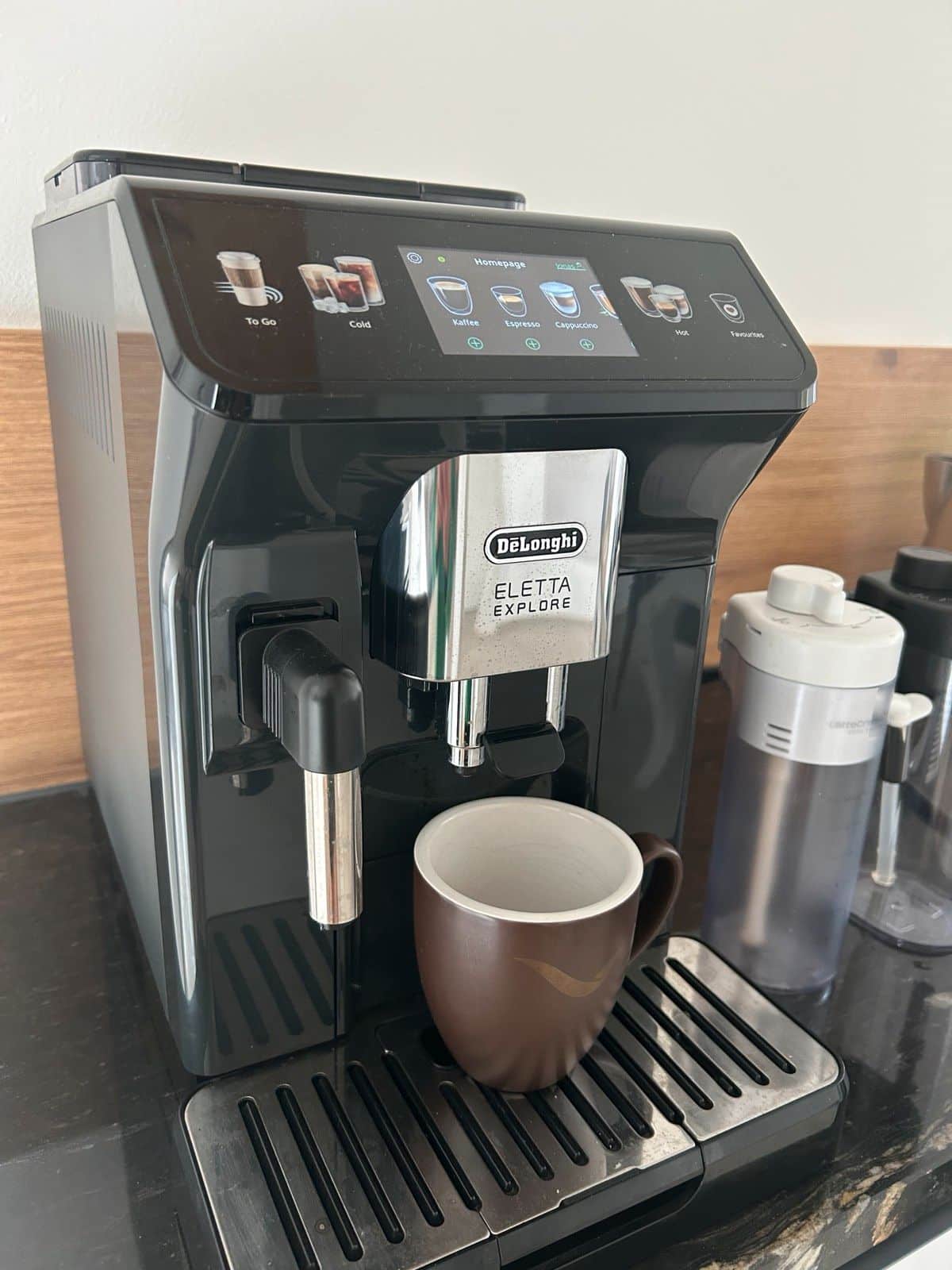 De’Longhi Eletta Explore Cold Brew ECAM452.67.G Kaffeevollautomat