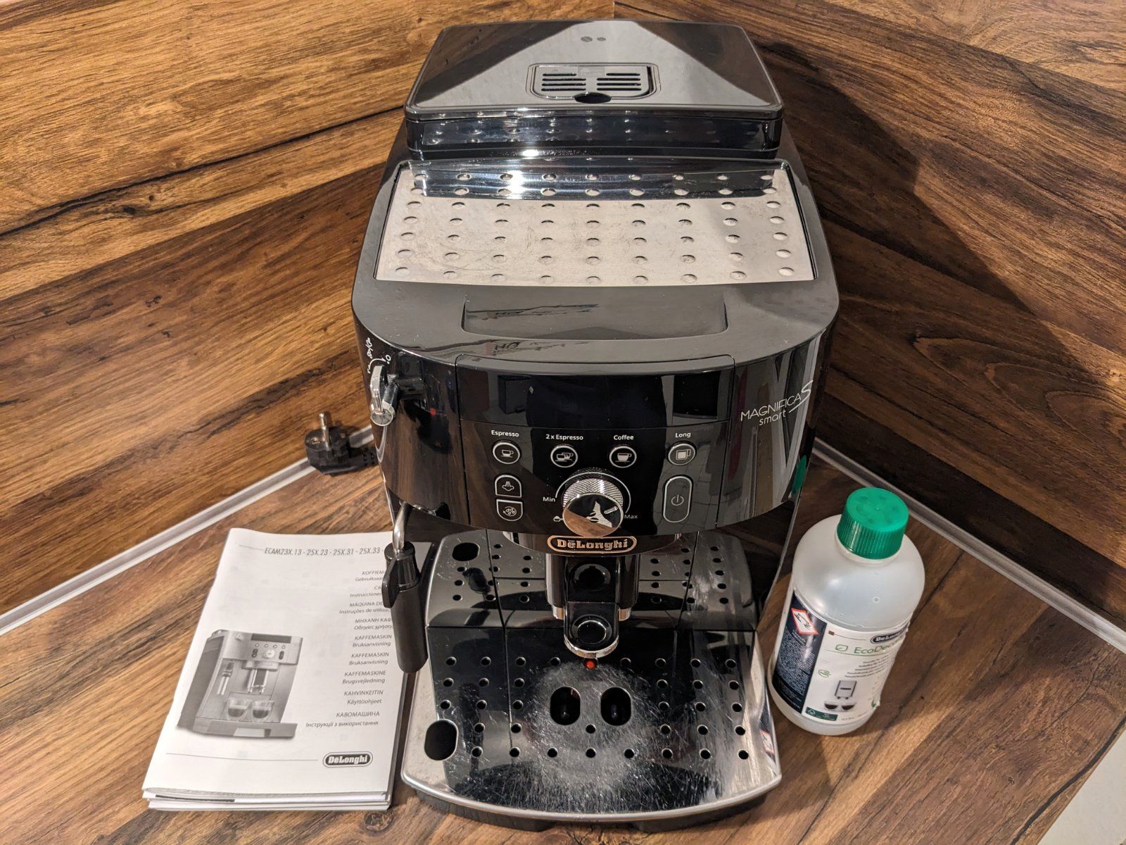 De'Longhi Magnifica S Smart ECAM 230.13.B Kaffeevollautomat Test
