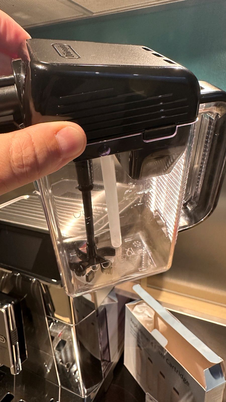 De’Longhi PrimaDonna Elite ECAM 656.75.MS Kaffeevollautomat Test