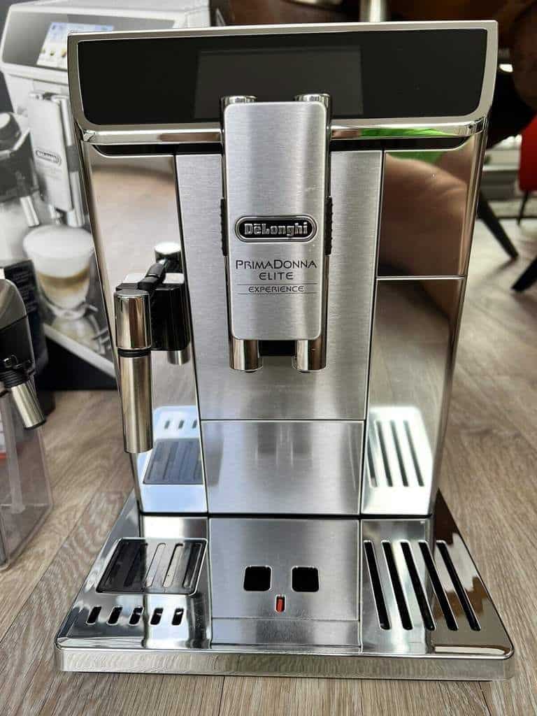 De'longhi Primadonna Elite Experience Ecam 656.85.ms Test De'Longhi PrimaDonna Elite ECAM 656.85.MS Kaffeevollautomat - EdelKüche