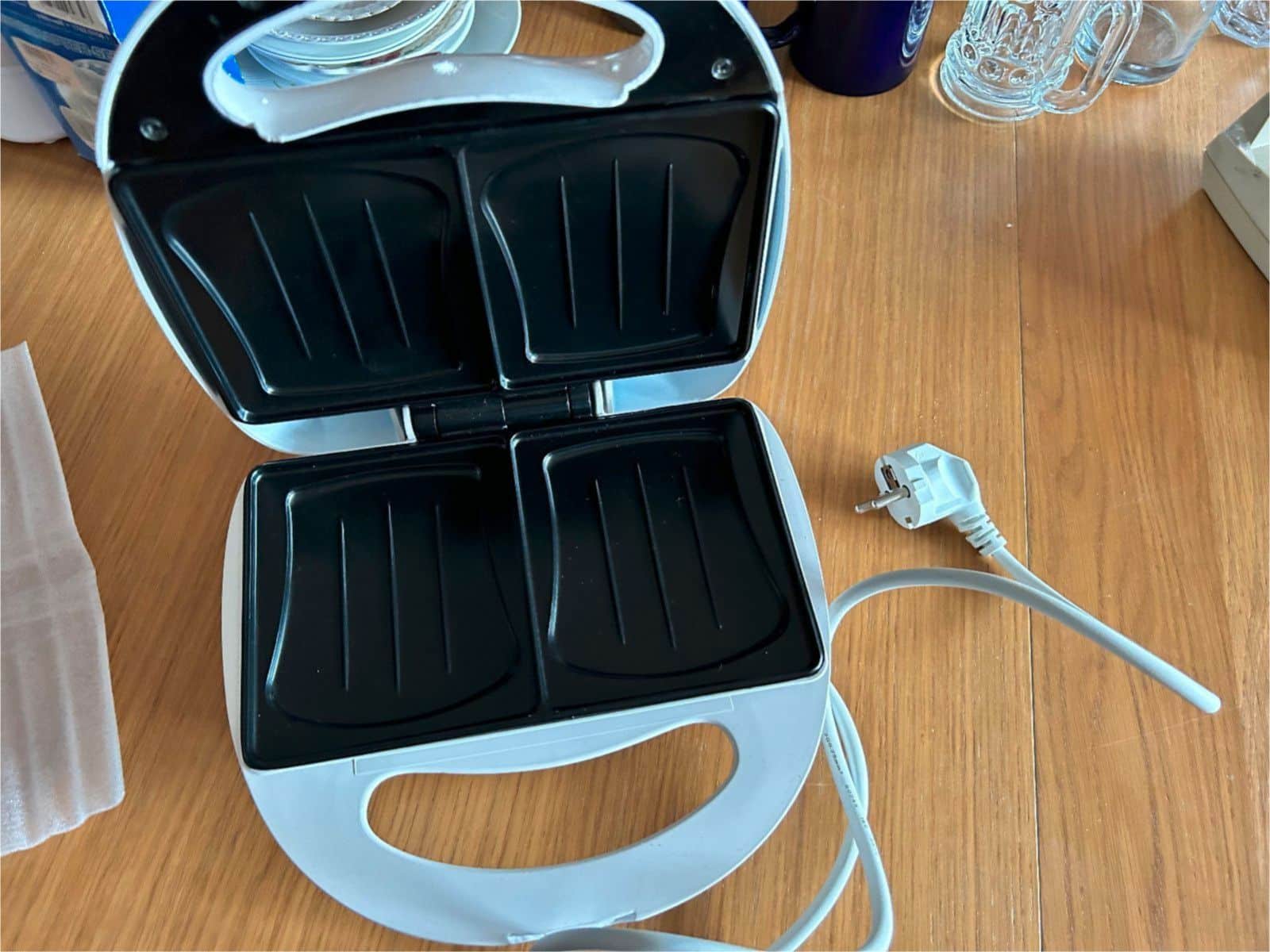 Domo DO9056C Sandwich Maker