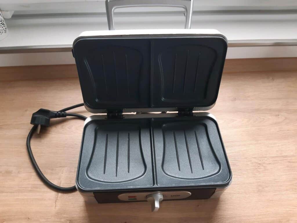 Domo DO9136C Sandwichtoaster 3in1 EdelKüche