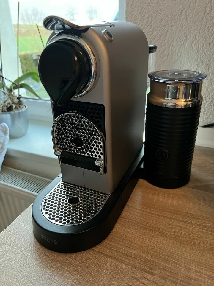 Krups XN761B Citiz&Milk Kaffeekapselmaschine