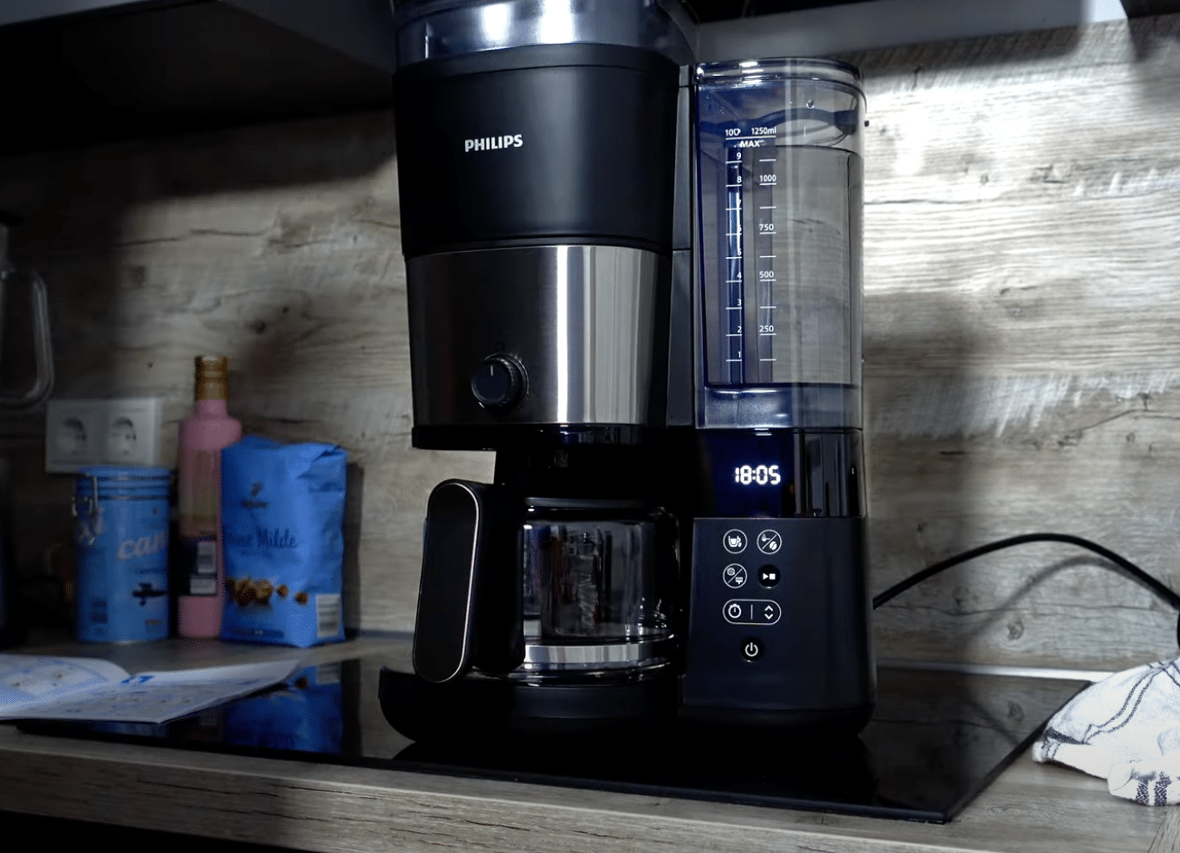 https://www.edelkueche.com/wp-content/uploads/2024/01/PHILIPS-Kaffeemaschine-Grind-Brew-HD788801-Test.png