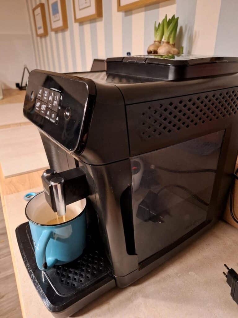 Série 5500 Machine Espresso Entière Automatique EP5543/80