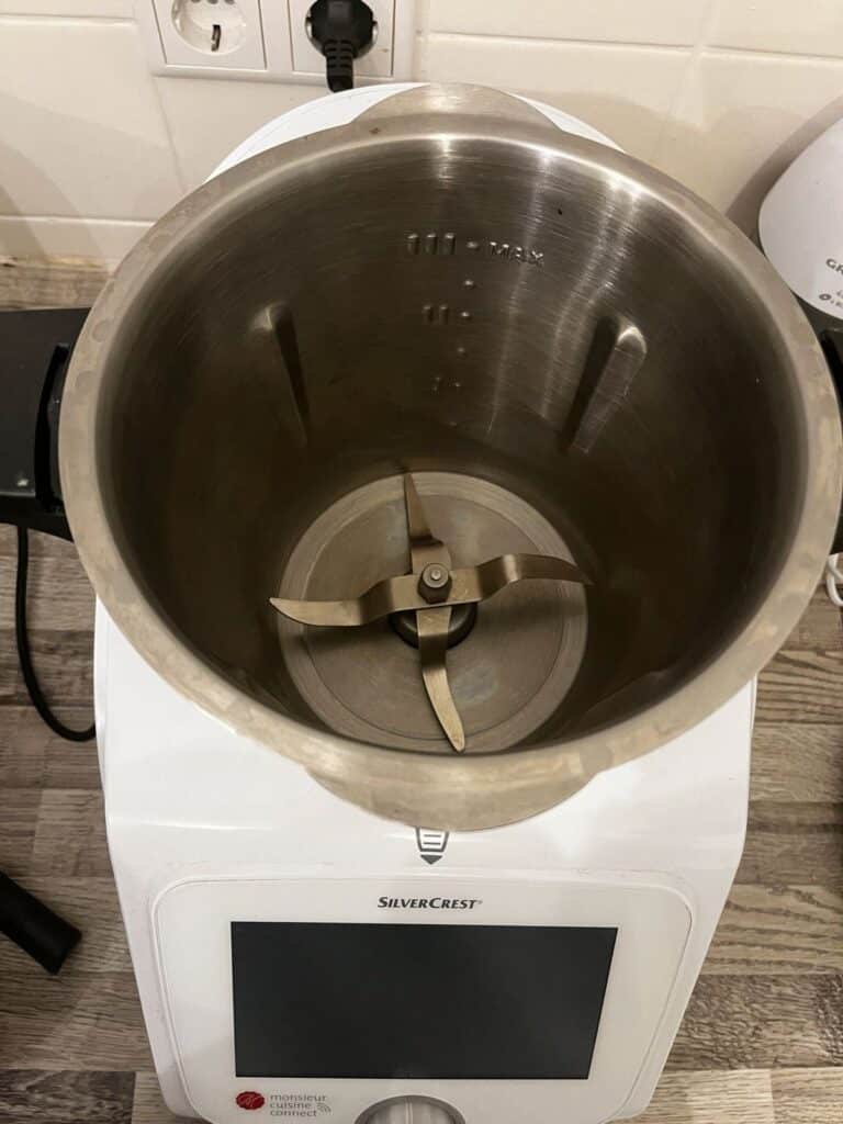 Silvercrest Monsieur Cuisine Connect SKMC 1200 B2 (Neu (gemäss Beschreibung)) in Zürich für CHF