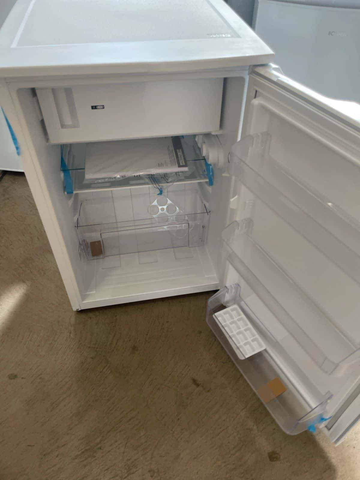 SILVERCREST® KITCHEN TOOLS Kühlschrank mit Gefrierfach »SKS 121 A1« Test