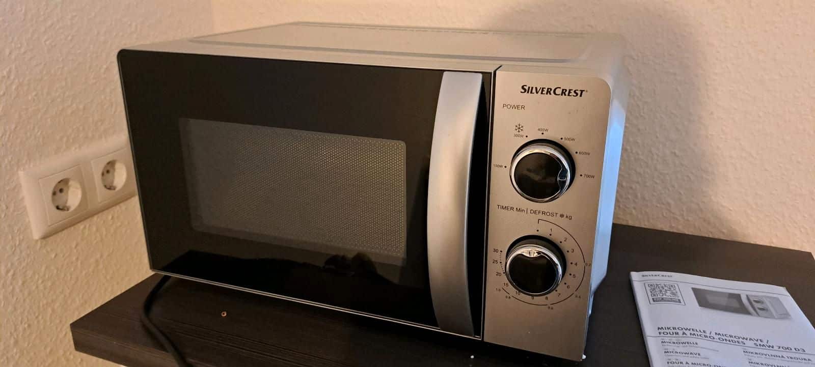 SWITCH ON® Mikrowelle »SMW 700 D3«