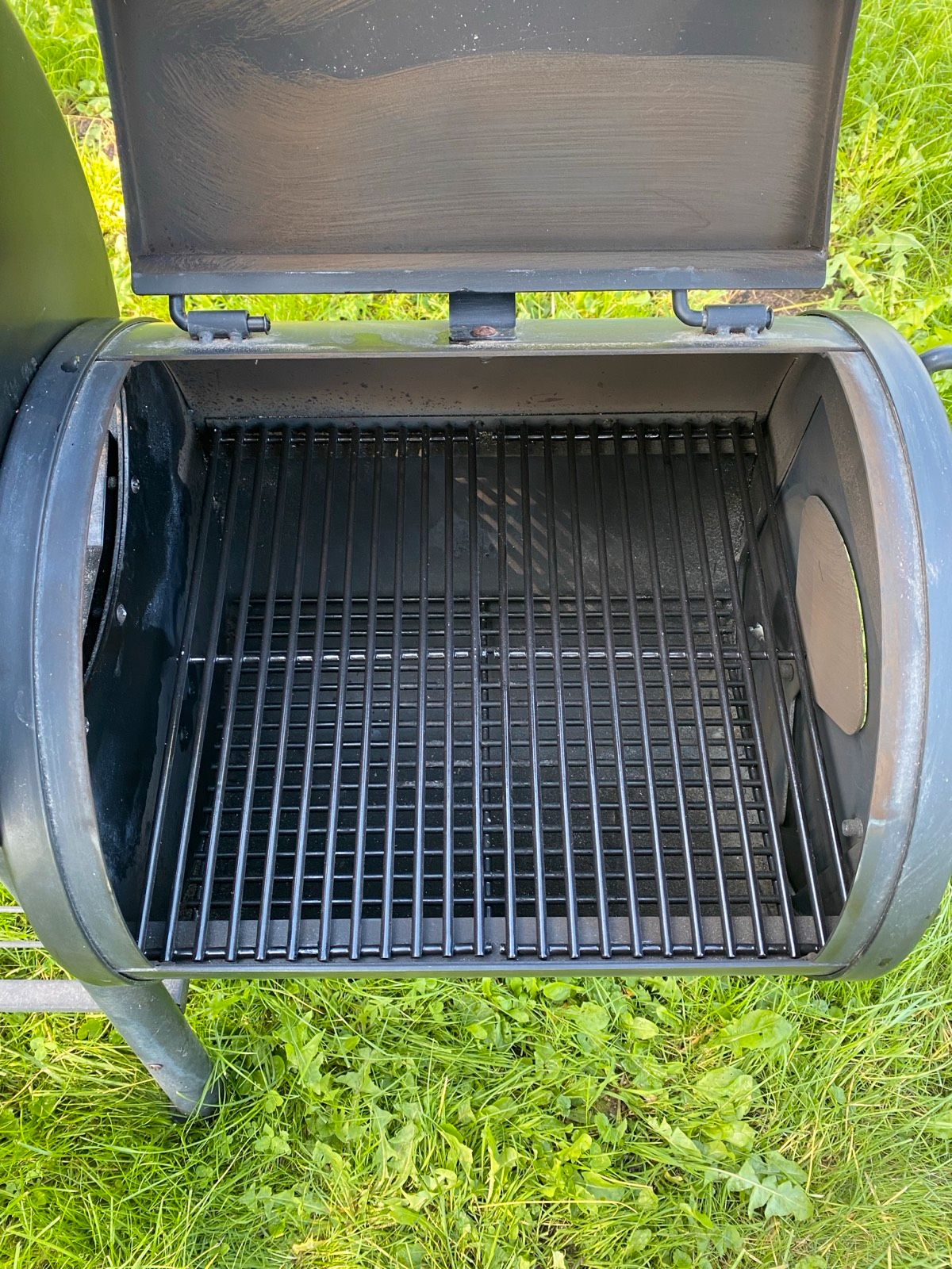 TAINO YUMA Massiver Smoker BBQ GRILLWAGEN
