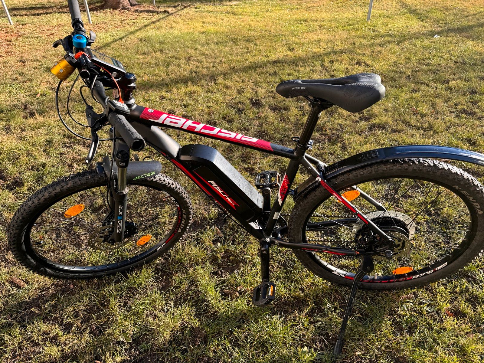FISCHER 27.5 Zoll E-Mountainbike MONTIS EM 1726
