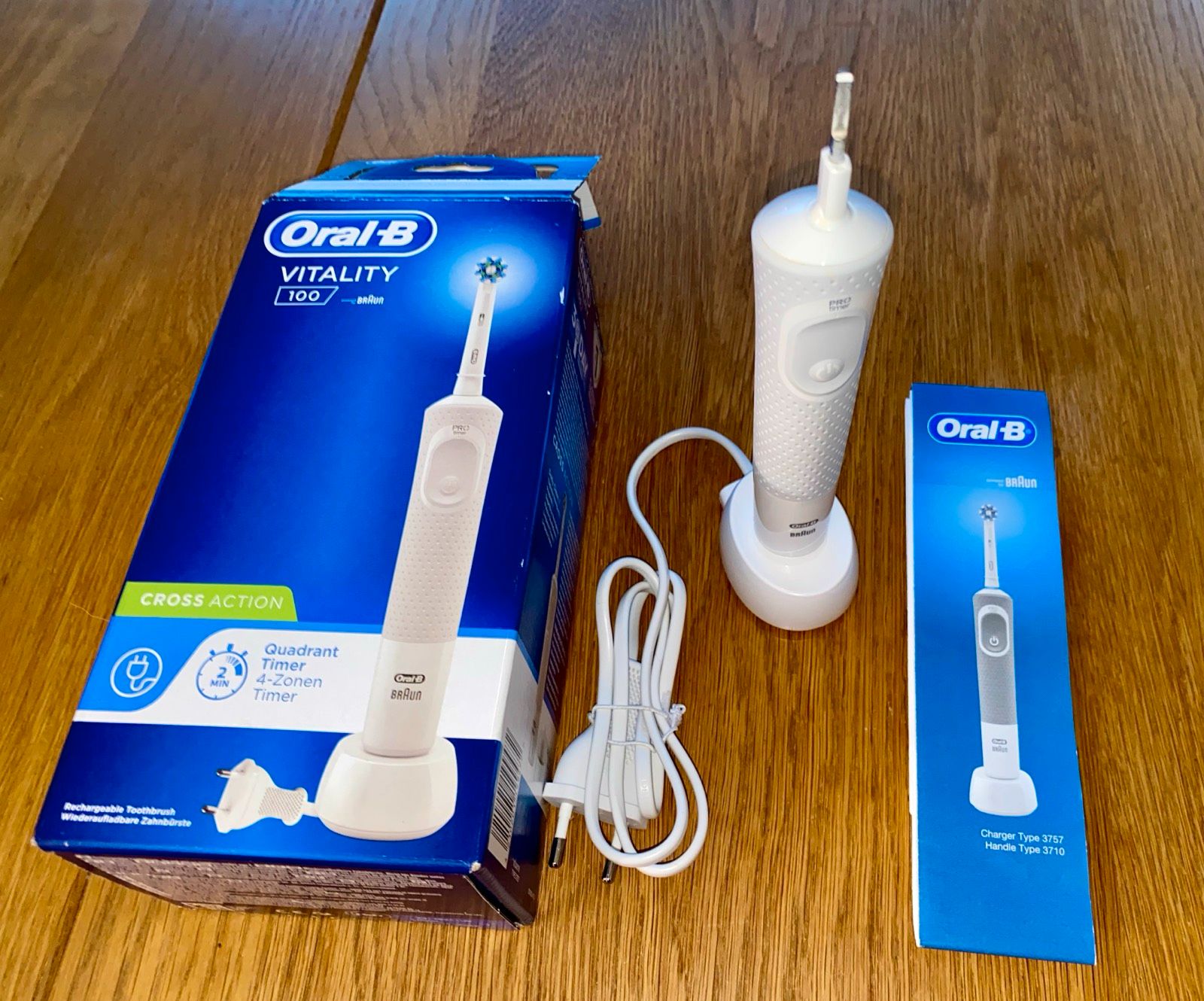 ORAL-B Elektrische Zahnbürste Pro 1 Cross Action