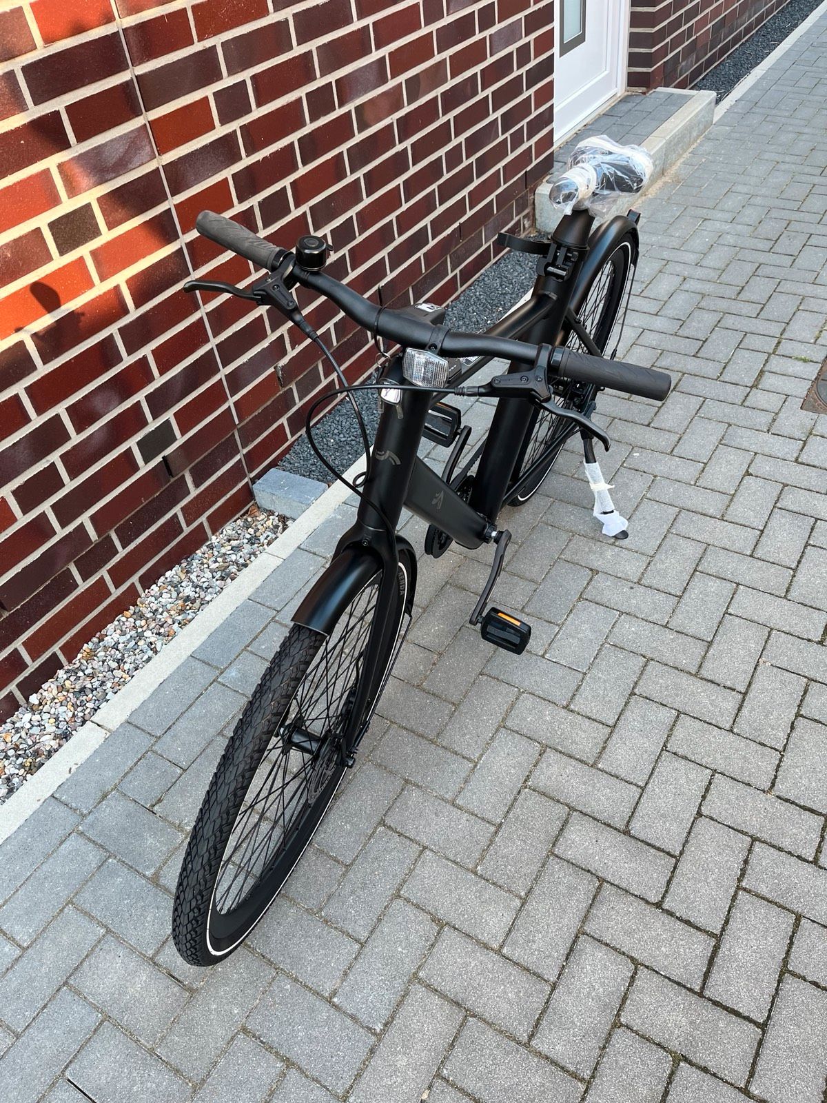 CRIVIT Urban E-Bike X.2 All Black Test