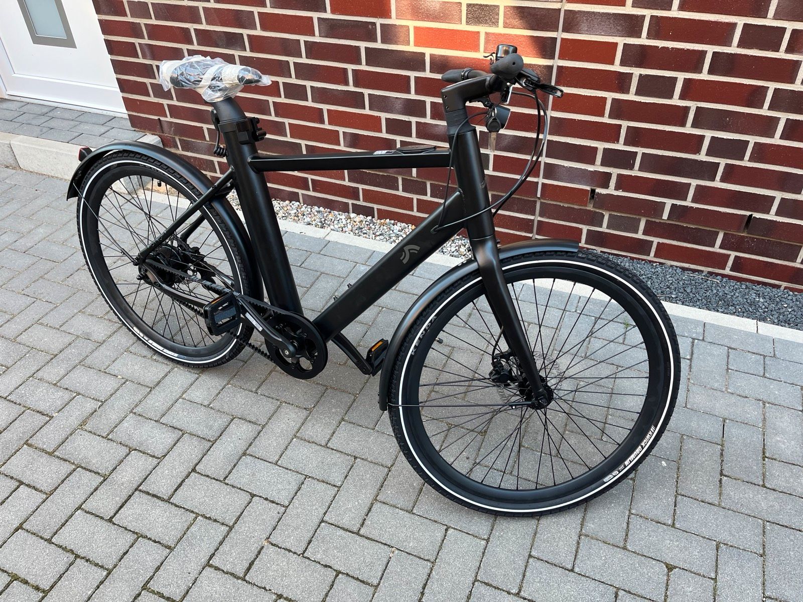 CRIVIT Urban E-Bike X.2 All Black