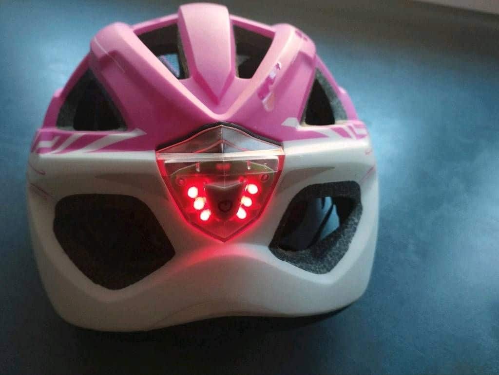 NEWCENTIAL® Kleinkinder-Fahrradhelm mit Rücklicht Test