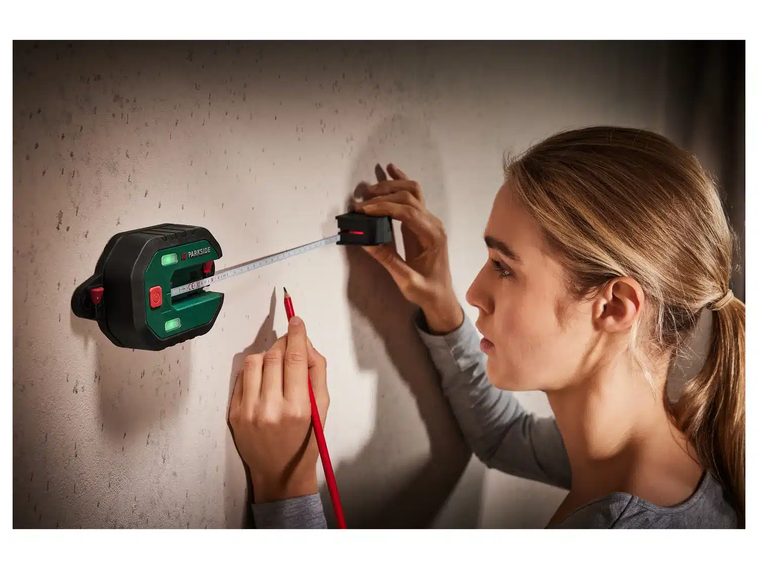 PARKSIDE® Laser-Wasserwaage mit Maßband »PLLM 10 A1«