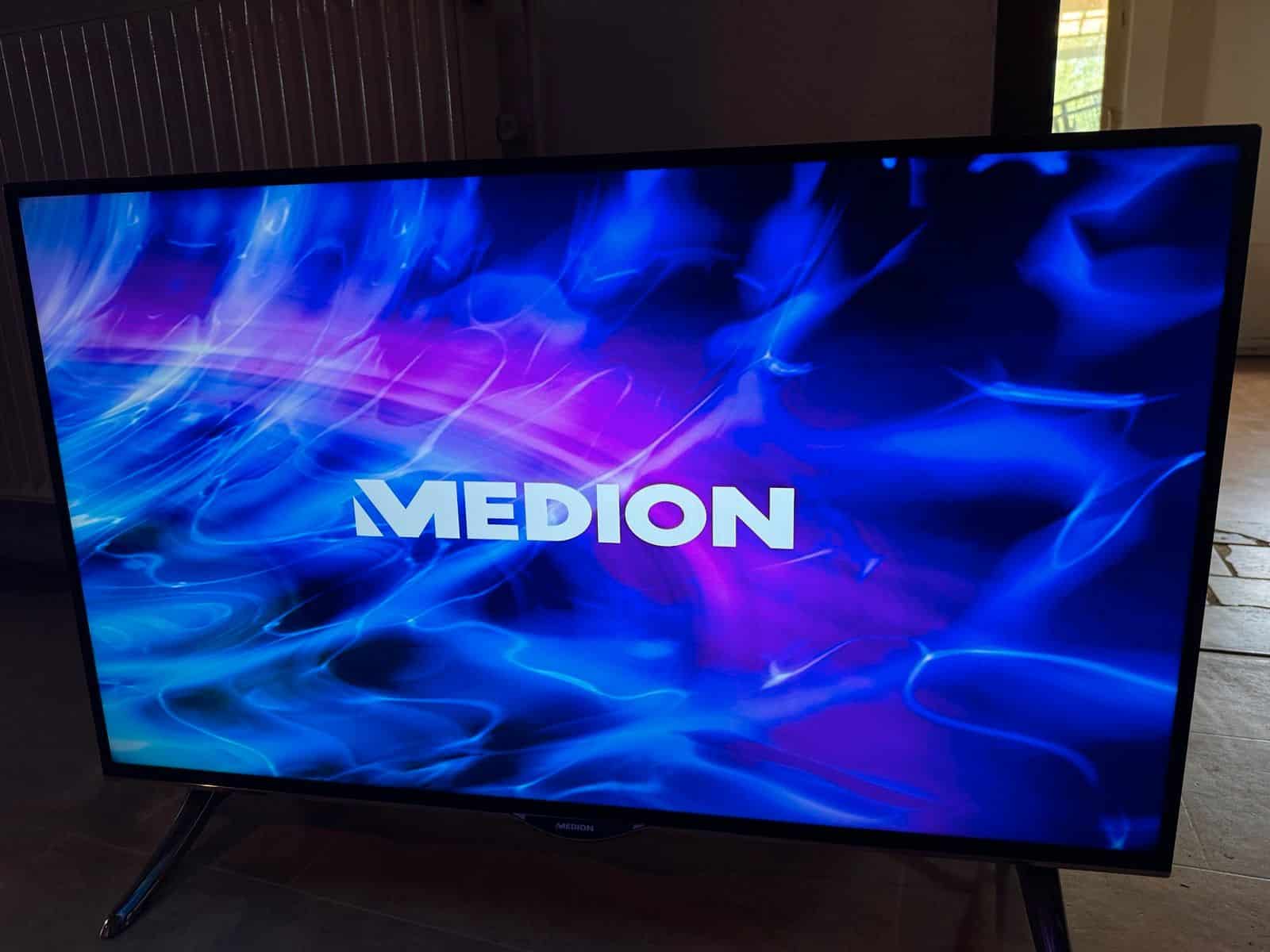 MEDION® LIFE® 40 Zoll Full HD TV (MD 30225)