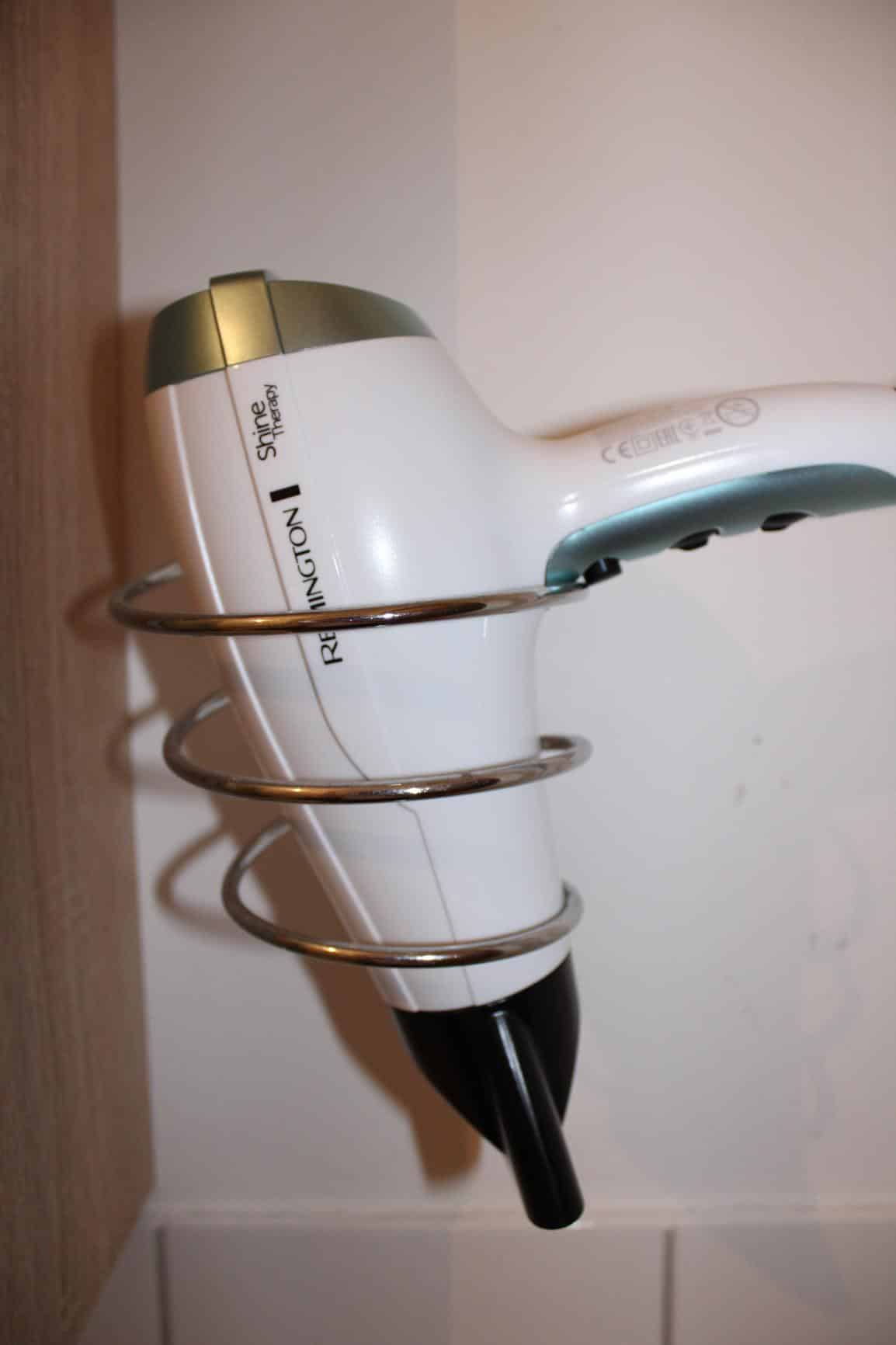 REMINGTON Haartrockner D5225 Shine Therapy