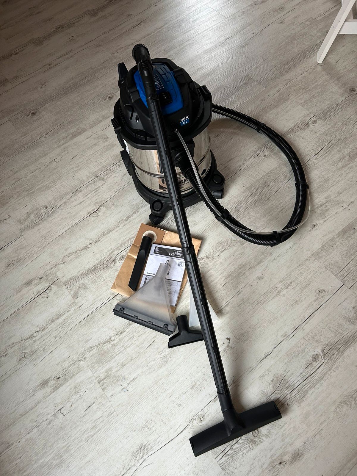 SCHEPPACH Sprüh- und Waschsauger 20 l