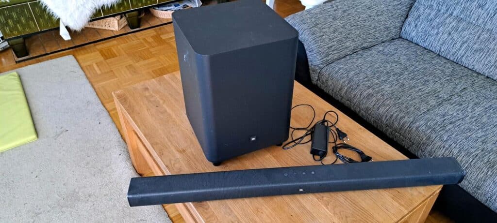 JBL 3.1 Kanal-Soundbar mit Subwoofer SB510