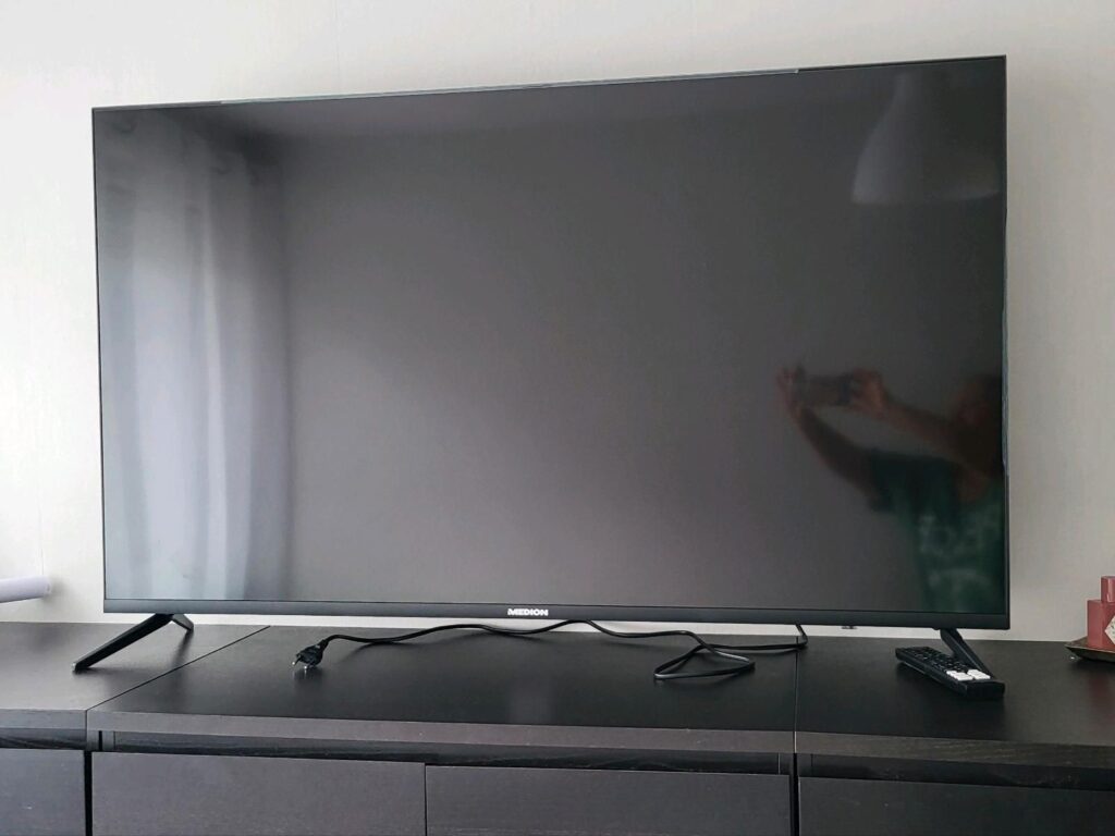 MEDION LIFE X15014 (MD31650) UHD VIDAA Smart-TV