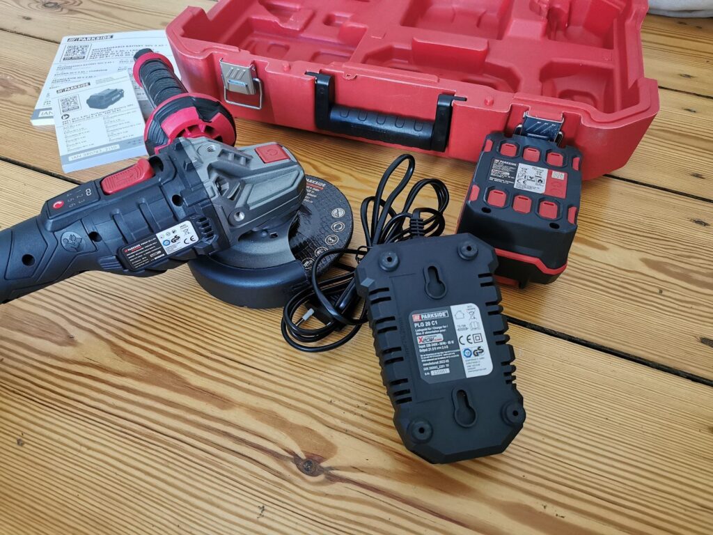 Parkside Accu-haakse slijper PWSA 20-Li C3, 20 V, kale eenheid, voor het nauwkeurig slijpen en snijden van alle materialen